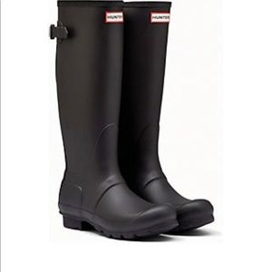 matt black hunter boots